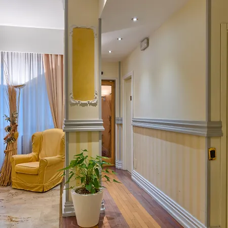 Agape Aa 4* Milano